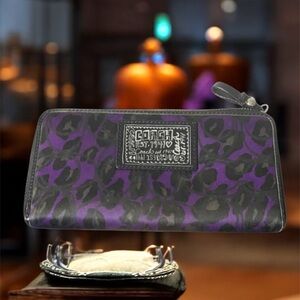 Coach Poppy Daisy Violet Ocelot Leopard Women's Wallet/Clutch